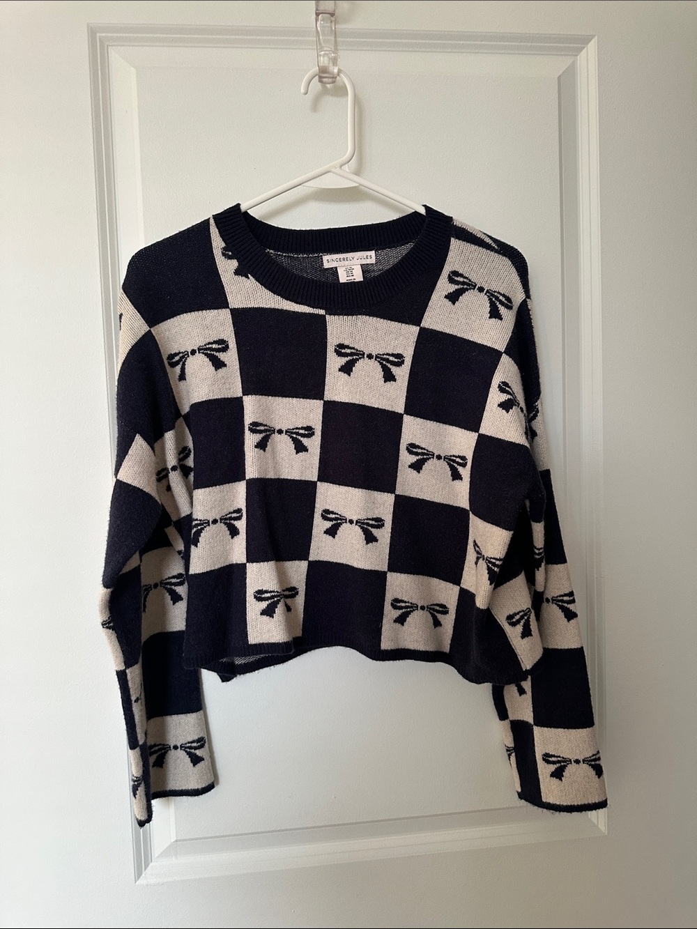 Sanctuary Navy and Cream Checkerboard Bow Pullover